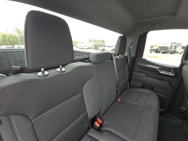 2025 Chevrolet Silverado 1500 LT LT1