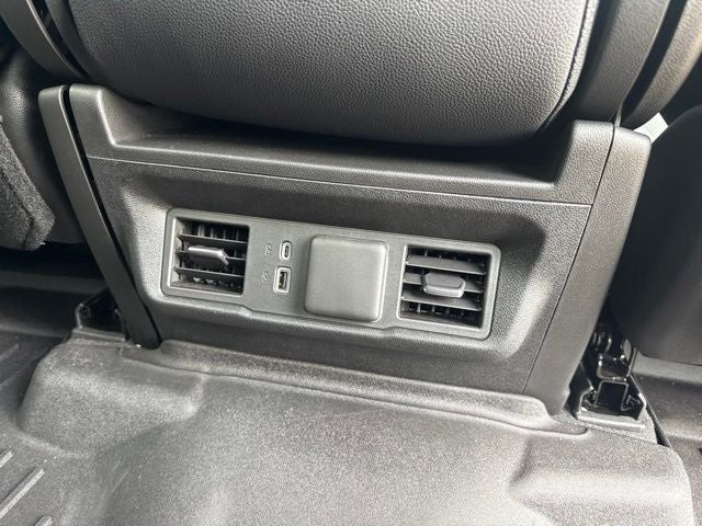 2024 Chevrolet Silverado 1500 LT LT1