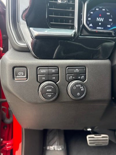 2024 Chevrolet Silverado 1500 LT LT1