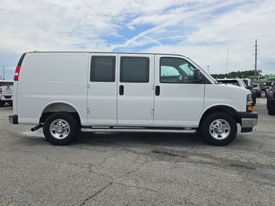 2025 Chevrolet Express 2500 Work Van Cargo