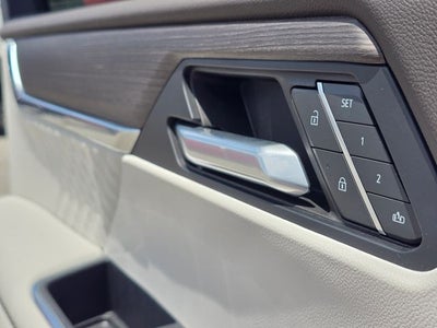 2024 GMC Acadia Denali