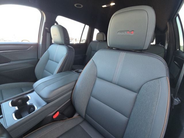 2024 GMC Acadia AT4