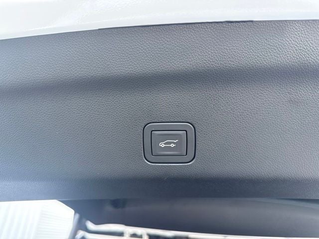 2025 GMC Yukon XL Elevation