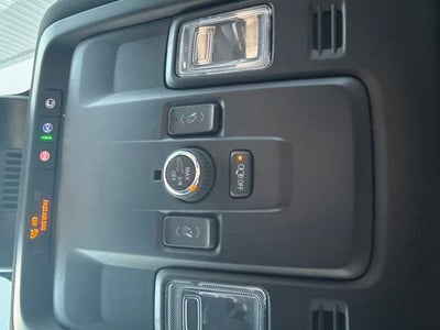 2025 GMC Yukon XL Elevation