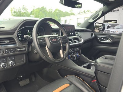 2023 GMC Yukon XL AT4