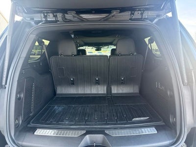 2025 GMC Yukon XL AT4