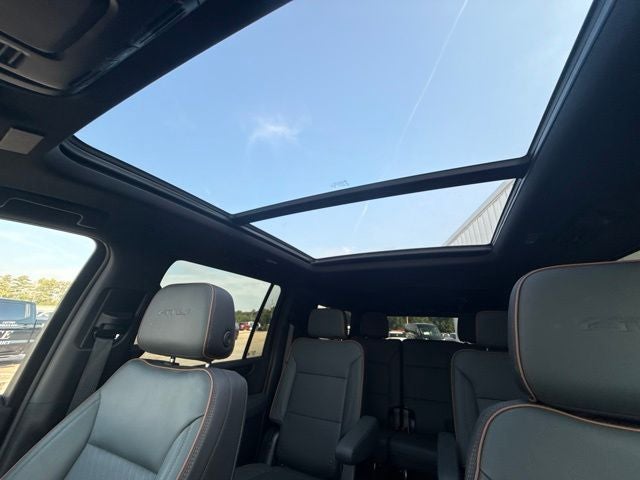 2025 GMC Yukon XL AT4