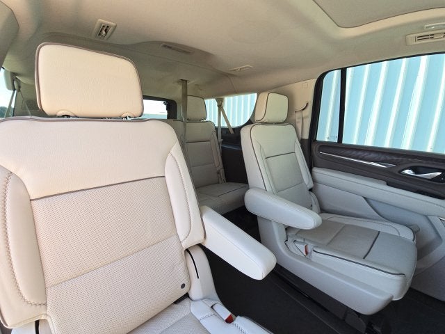 2024 GMC Yukon XL Denali - Photo 17
