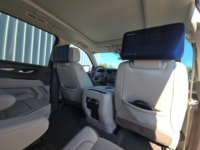 2024 GMC Yukon XL Denali - Photo 18