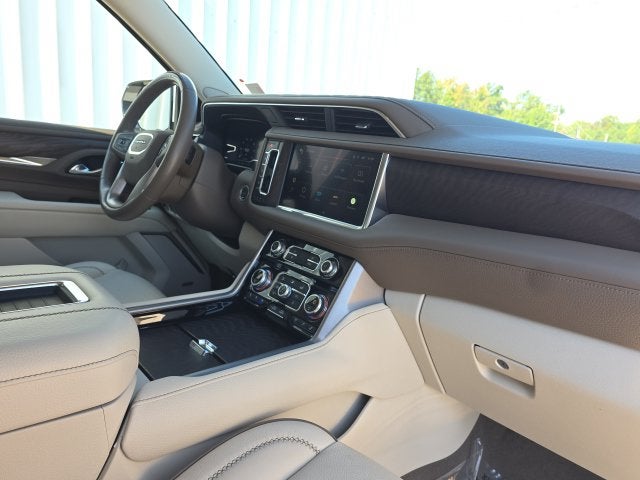 2024 GMC Yukon XL Denali - Photo 31