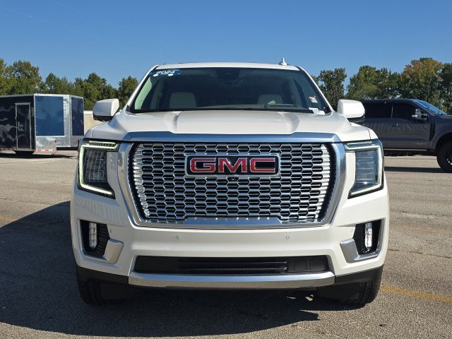 2024 GMC Yukon XL Denali - Photo 8