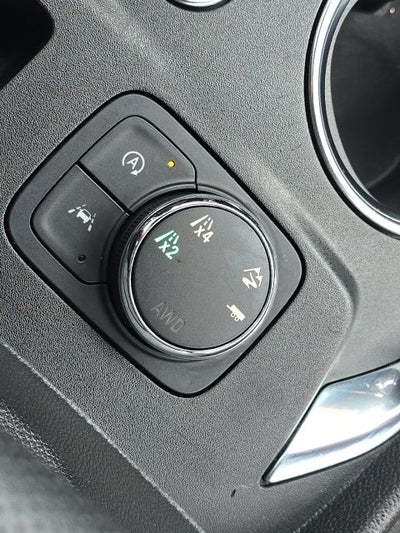 2023 Chevrolet Traverse Base