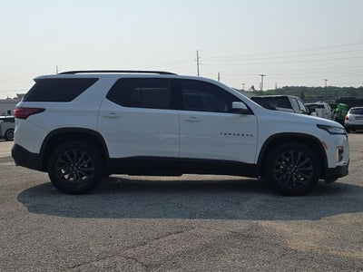 2023 Chevrolet Traverse Base