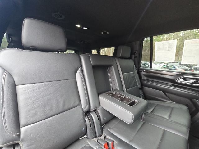 2022 Chevrolet Suburban LT