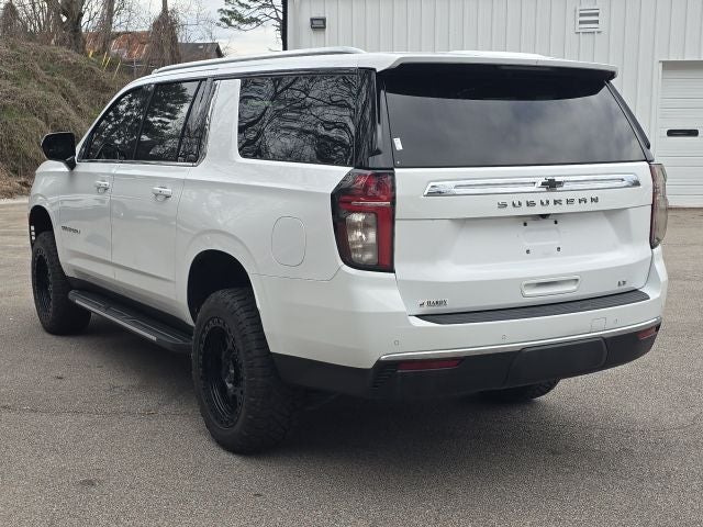 2022 Chevrolet Suburban LT
