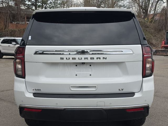 2022 Chevrolet Suburban LT