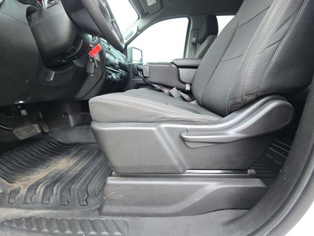 2023 GMC Sierra 2500HD Pro