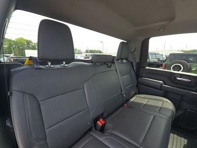2024 GMC Sierra 2500HD Pro