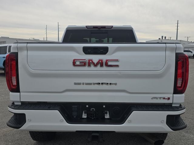 2022 GMC Sierra 2500HD AT4