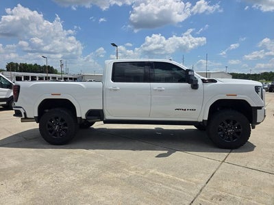 2024 GMC Sierra 2500HD AT4