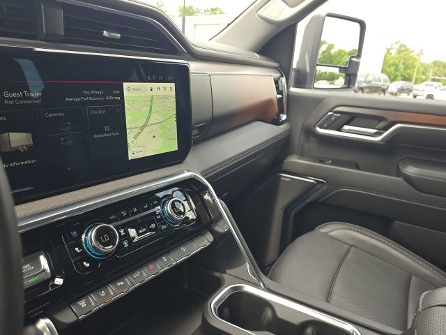 2024 GMC Sierra 2500HD Denali