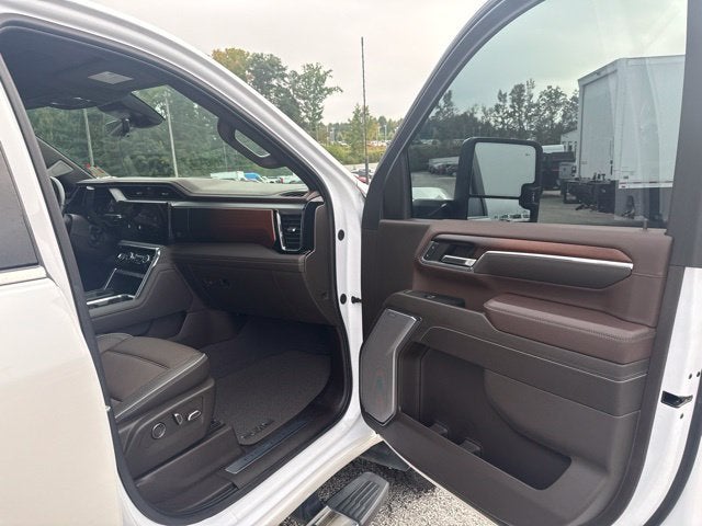 2024 GMC Sierra 2500HD Denali