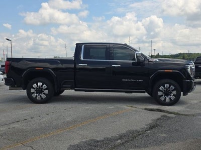2024 GMC Sierra 2500HD Denali