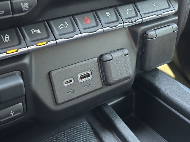 2022 GMC Sierra 3500HD Denali