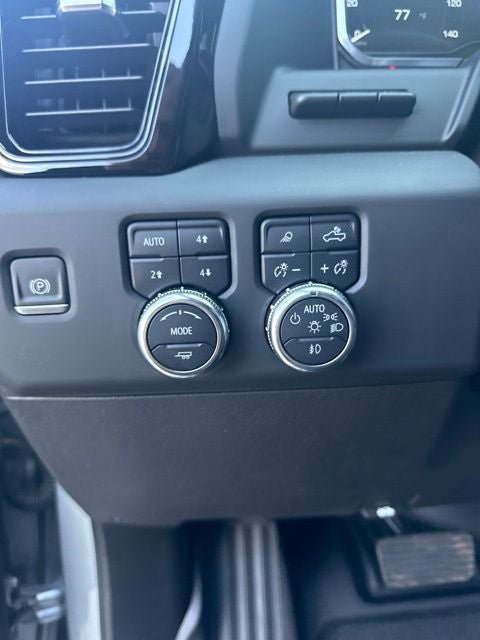 2024 GMC Sierra 2500HD AT4X
