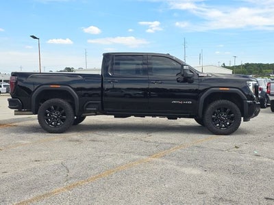 2025 GMC Sierra 2500HD AT4