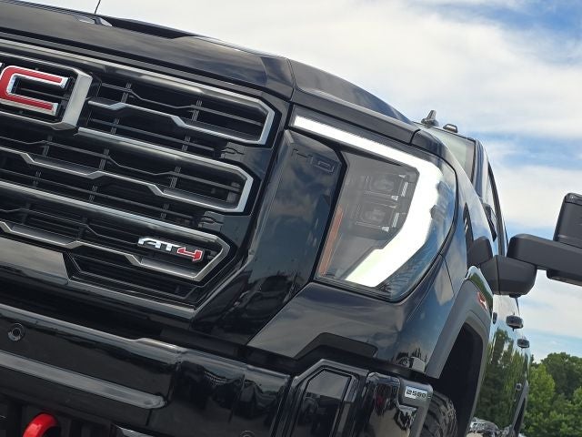 2025 GMC Sierra 2500HD AT4