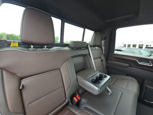 2025 GMC Sierra 2500HD Denali