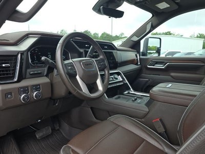 2025 GMC Sierra 2500HD Denali