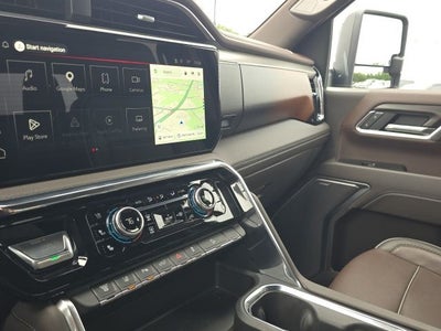 2025 GMC Sierra 2500HD Denali