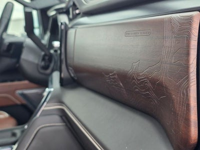 2025 GMC Sierra 2500HD Denali Ultimate
