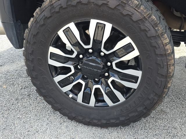 2025 GMC Sierra 2500HD Denali Ultimate