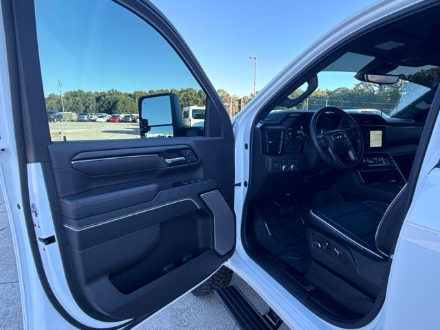 2025 GMC Sierra 2500HD AT4X
