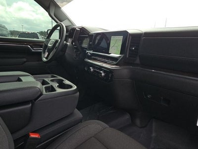 2024 GMC Sierra 1500 SLE