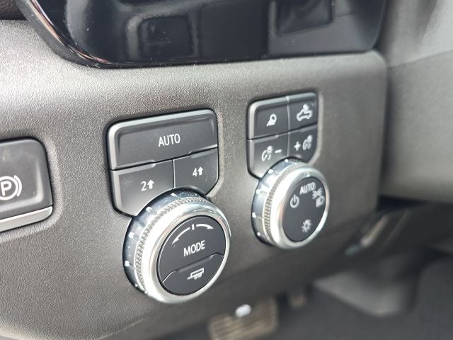 2024 GMC Sierra 1500 SLE