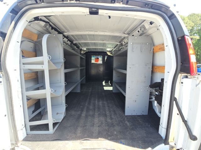 2022 GMC Savana 2500 Work Van