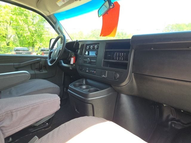 2022 GMC Savana 2500 Work Van