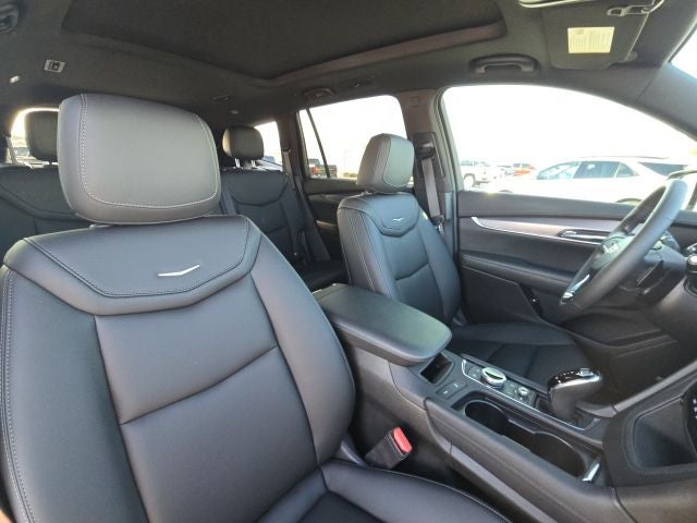 2024 Cadillac XT6 Luxury