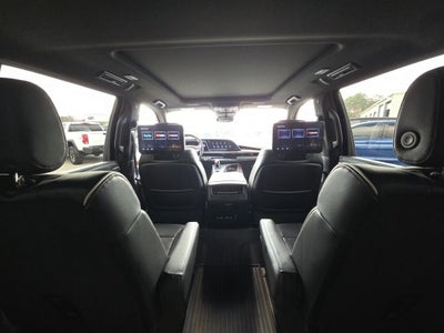 2024 Cadillac Escalade ESV Premium