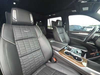 2025 Cadillac Escalade Sport Platinum