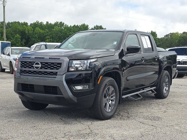2025 Nissan Frontier SV