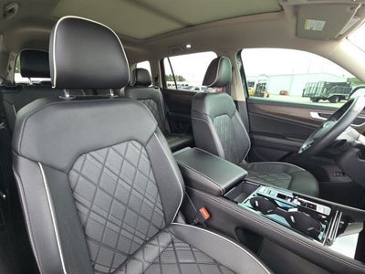 2024 Volkswagen Atlas 2.0T SEL Premium R-Line