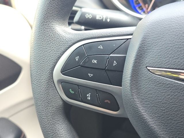 2017 Chrysler Pacifica Touring L