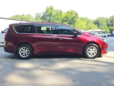 2017 Chrysler Pacifica Touring L
