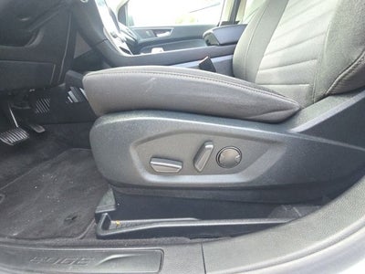 2021 Ford Edge SE