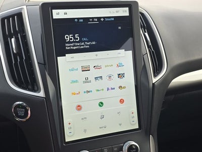 2023 Ford Edge SE